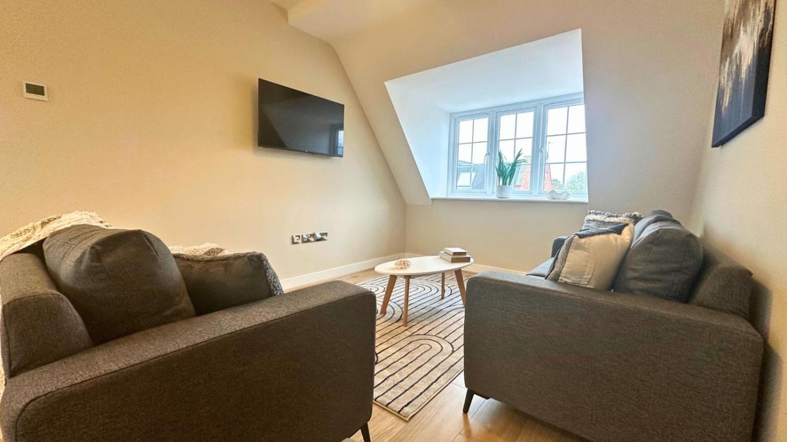 Luxury Apartment In Great Location Coventry Esterno foto
