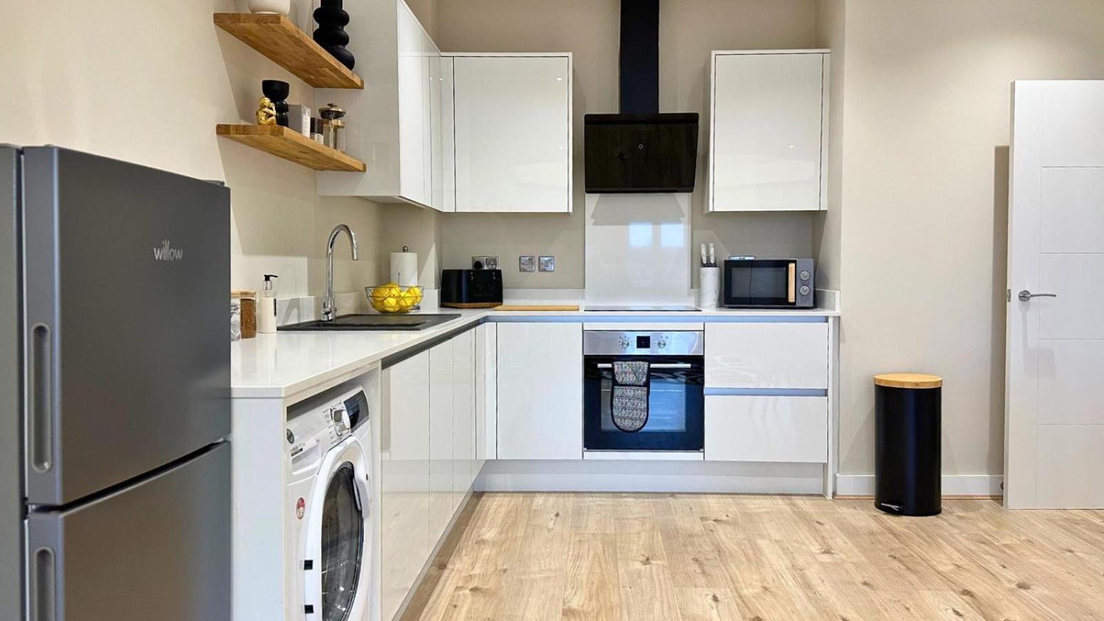 Luxury Apartment In Great Location Coventry Esterno foto