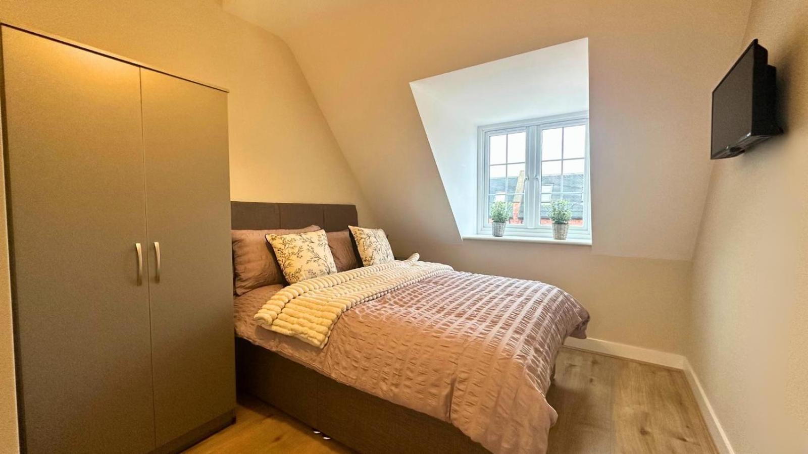Luxury Apartment In Great Location Coventry Esterno foto